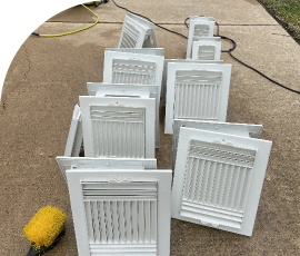 Air vent cleaning after washing and brush